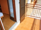 ferienwohnung-torri-del-benaco-mit-pool-Elternzimmer-0004
