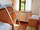 ferienwohnung-torri-del-benaco-mit-pool-Kinderzimmer-0003