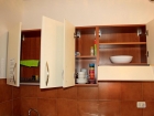 ferienwohnung-torri-del-benaco-mit-pool-Kueche-0005